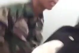Askar thailand merogol seorang perempuan kampung