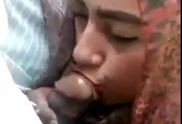 Awek tudung pink teruja batang mat salleh