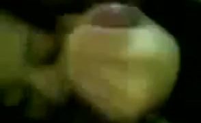 Awek melayu kena pasa isap batang