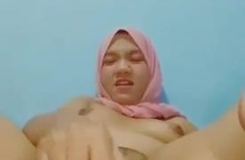 Awek melayu bertudung xxx melancap video