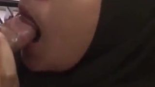Melayu berhijab tahu blowjob