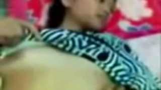 Gadis melayu malu menghadiahkan farajnya