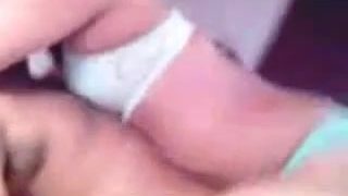 Gadis melayu mempunyai seks yang sangat bagus