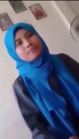 Gadis melayu bertudung sangap kote