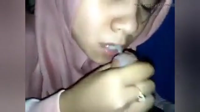 Video sex awek pandang melayu isap